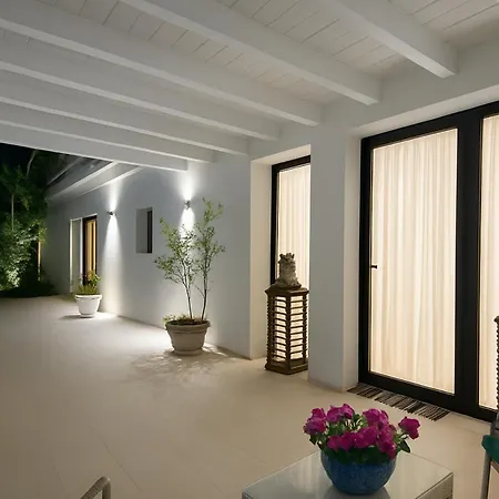 Ariaboutique Апарт-отель